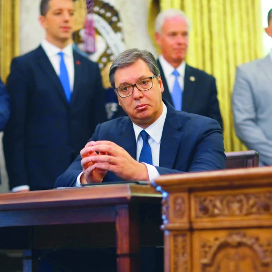 Sırbistan'da Siyasi Deprem: Vucic İstifa Etti