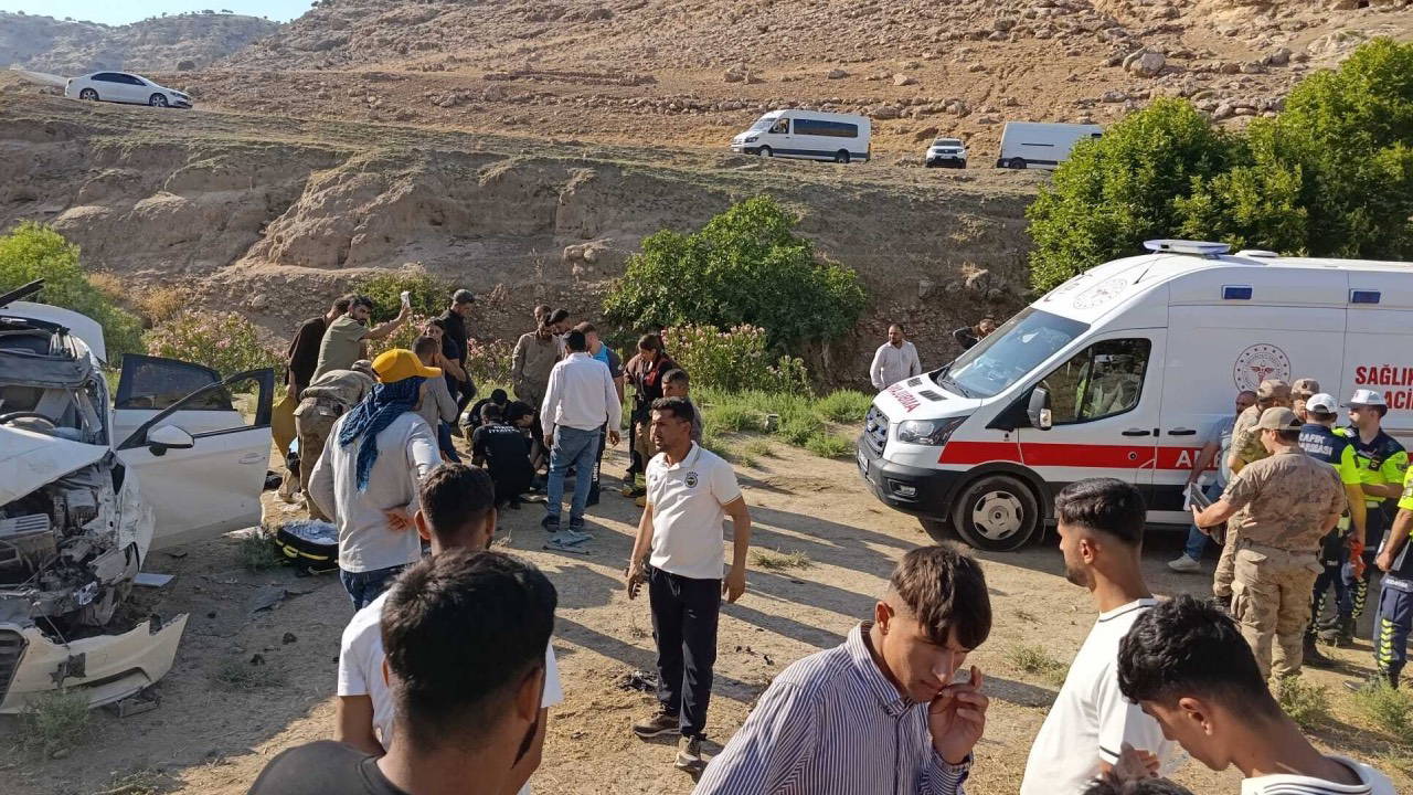 Şırnak'ta feci kaza: 1'i çocuk 2 ölü, 2 ağır yaralı