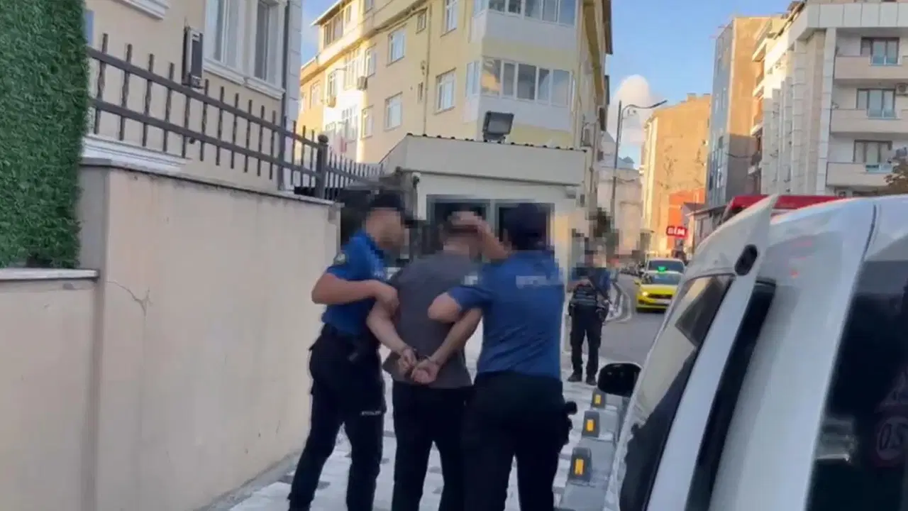 Şişli'de Atatürk’e Hakaret Eden Şüpheli Yakalandı