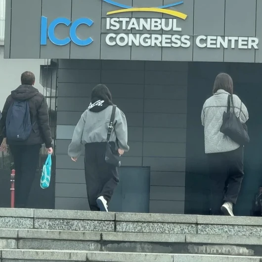 Şişli'deki Konserde İki Ölüm: 5 Bin Kişilik Etkinlikte Soruşturma