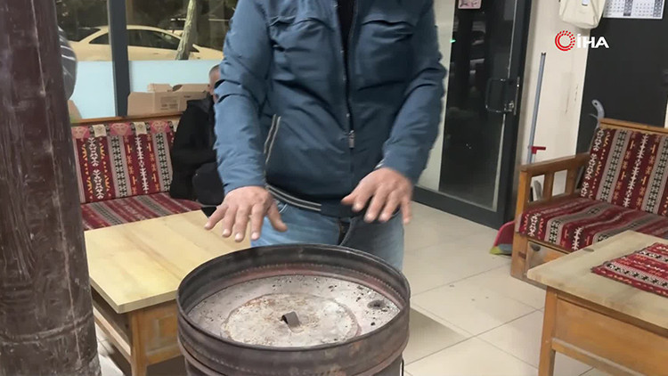 Sivas'ın Altınyayla İlçesinde Yaz Bir Türlü Gelmedi: Akşamları Soba Yakıyorlar