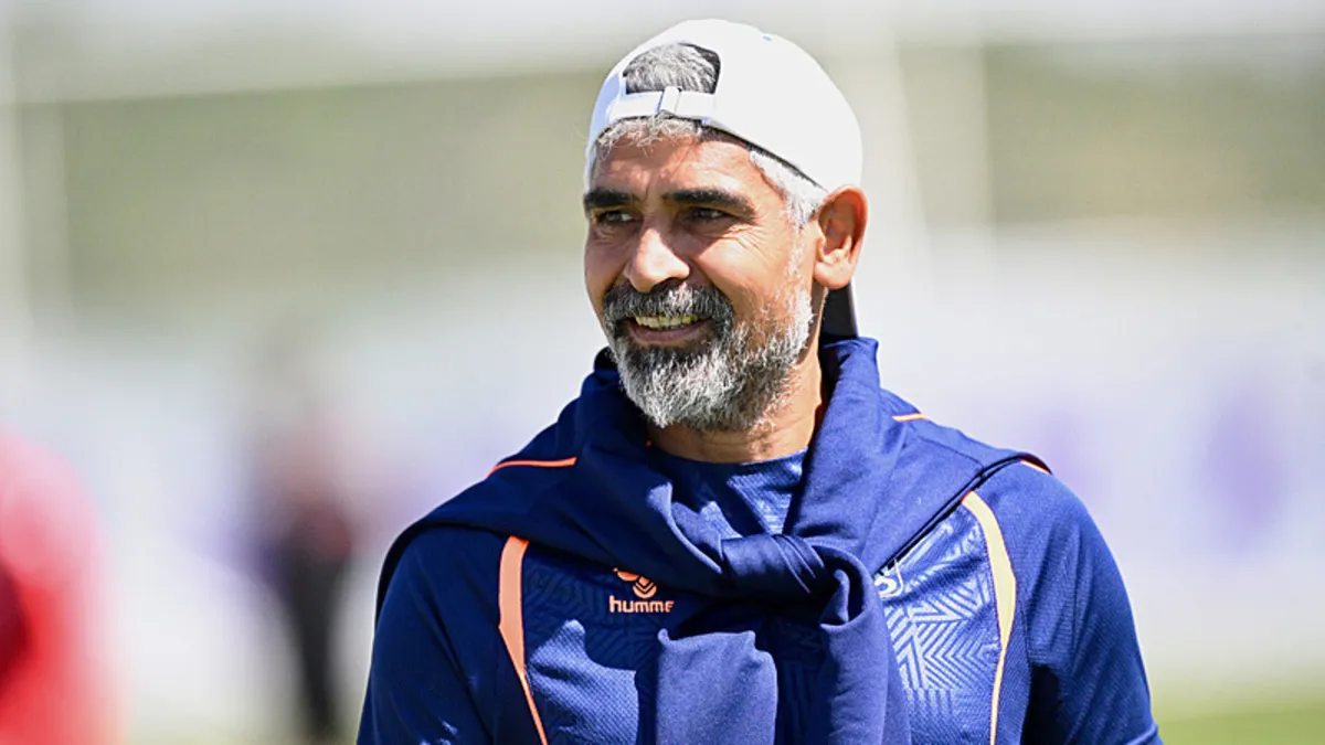 Sivasspor'da hedef play-off: İsmet Taşdemir'den kritik açıklamalar