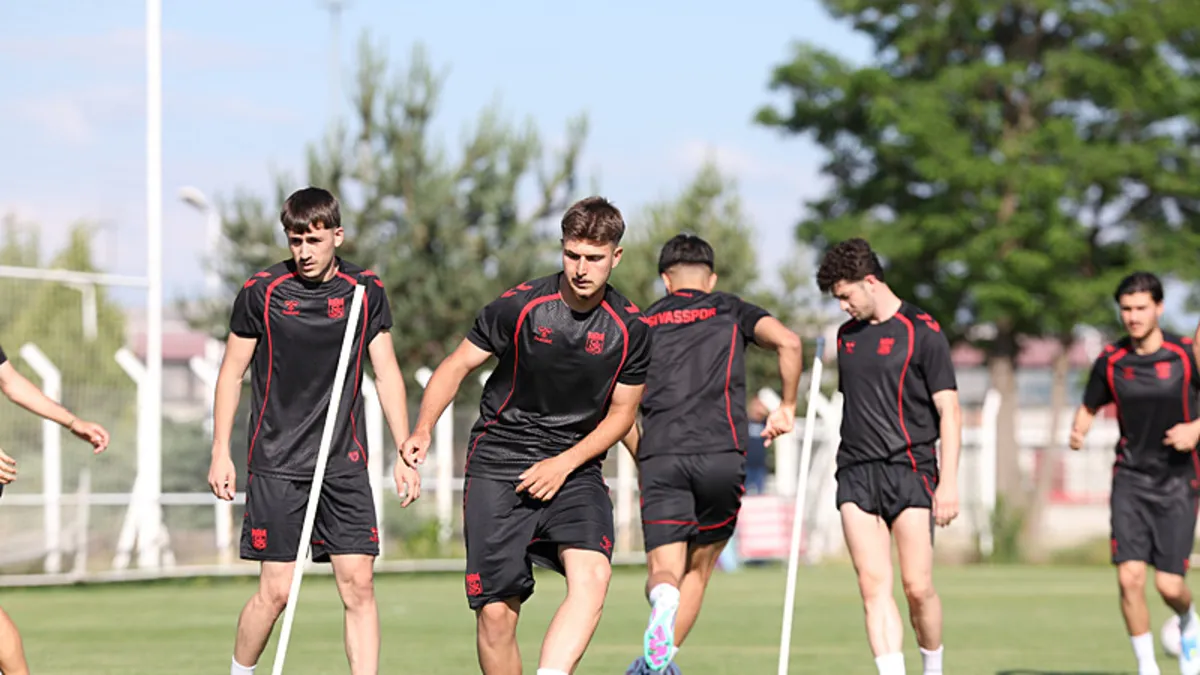Sivasspor'da Yeni Sezon Hazırlıkları Sürüyor