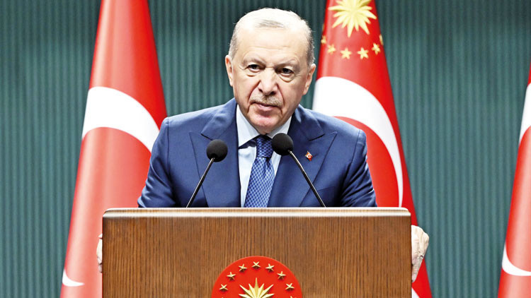Siyasilerden 12 Eylül Mesajları: 'Ülkemizin Geleceğine Kurulan Tuzaktı