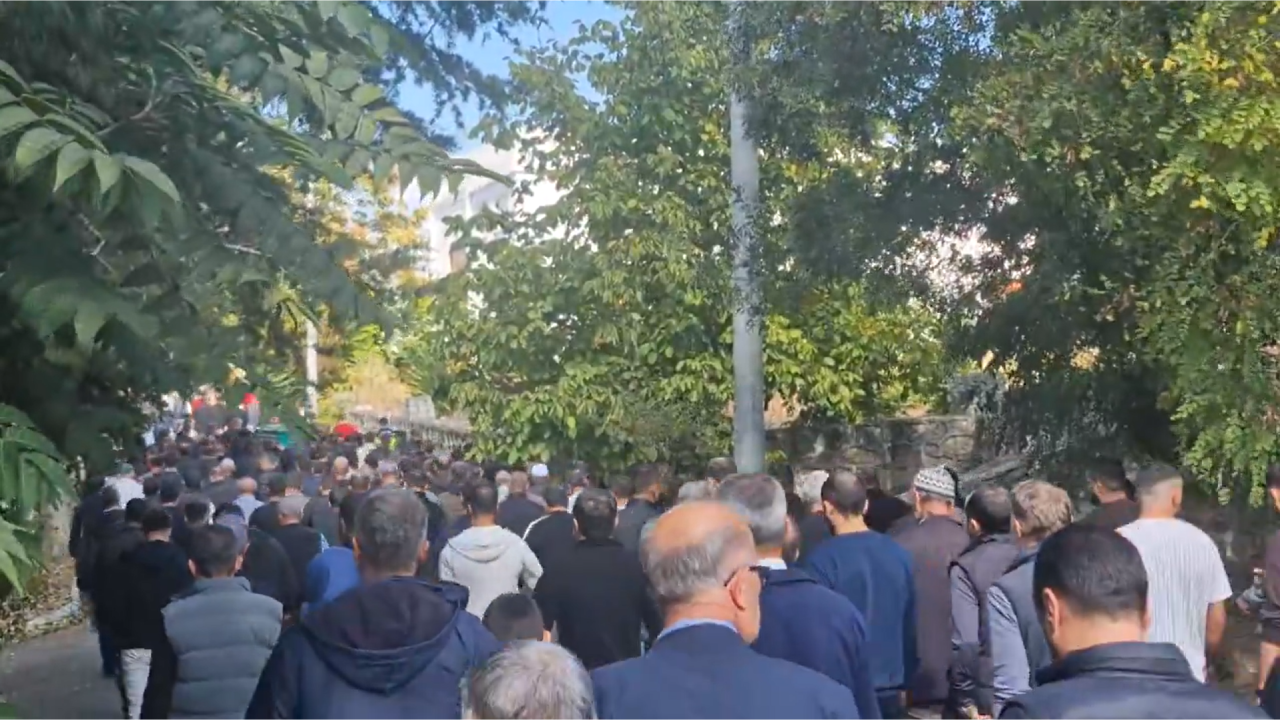 Soma Maden Faciasında Acı Veda: Yüzlerce Kişi Kerim Ören İçin Yürüdü
