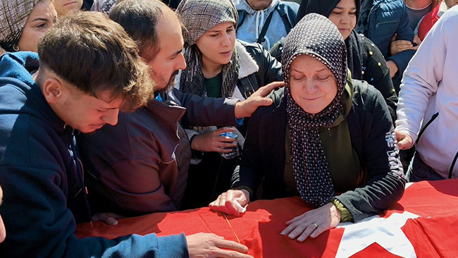 Soma Maden Göçüğünde Hayatını Kaybeden İsa Olcay Son Yolculuğuna Uğurlandı