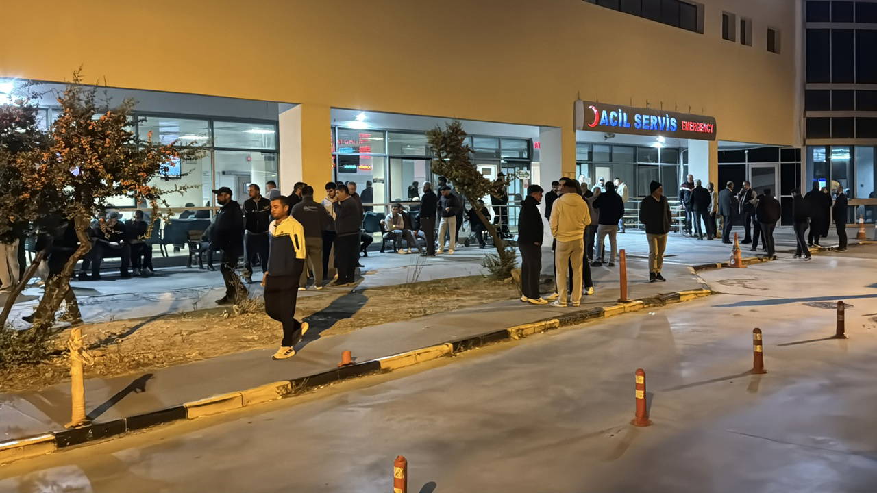 Soma'da Maden Ocağında Göçük: Hastane Önünde Bekleyiş Sürüyor