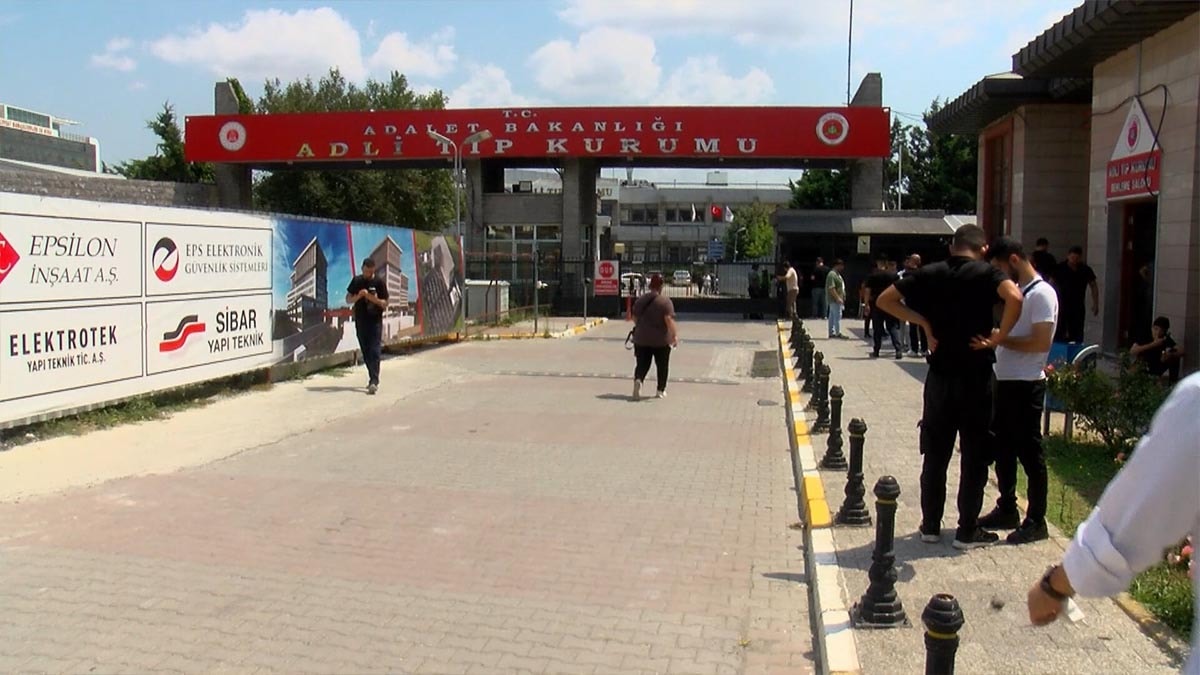 Sosyal Medya Tartışması Kanlı Bitti: 19 Yaşındaki Genç Hayatını Kaybetti