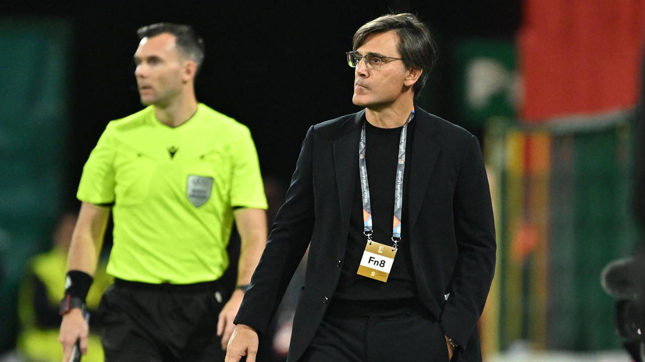 Spor Yazarları Belçika Hezimetini Yorumladı: 'Villaları Hocaya Verin, İstifa Edin