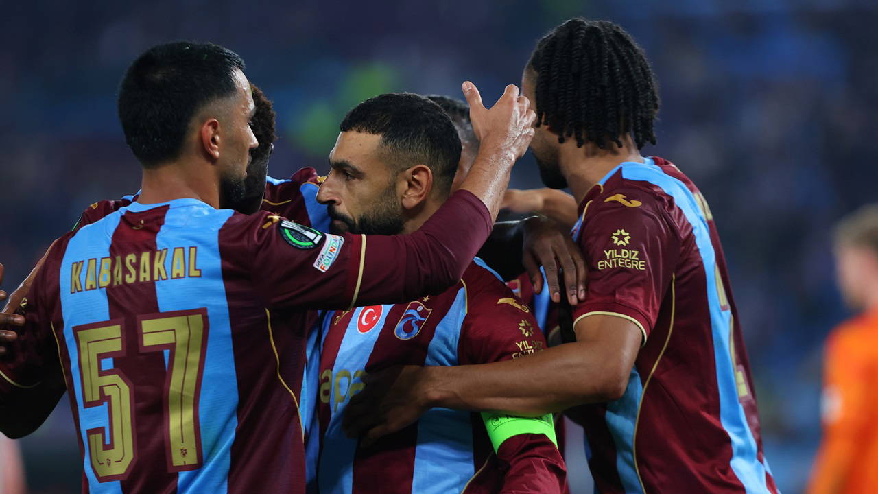 Spor Yazarları Trabzonspor - Hearts Maçını Yorumladı
