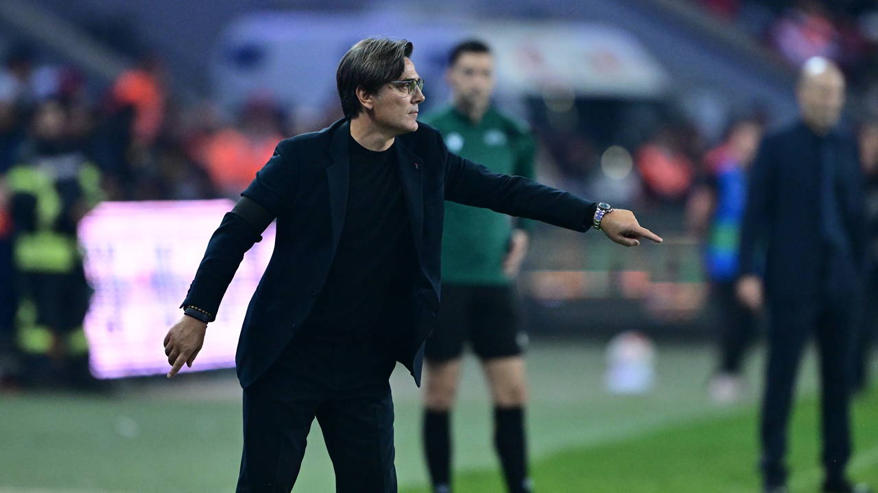 Spor Yazarları Türkiye-Fransa Maçını Değerlendirdi: Montella'nın İki Büyük Problemi