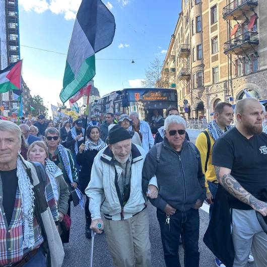 Stockholm'de Gazze ve Lübnan İçin Filistin Protestosu