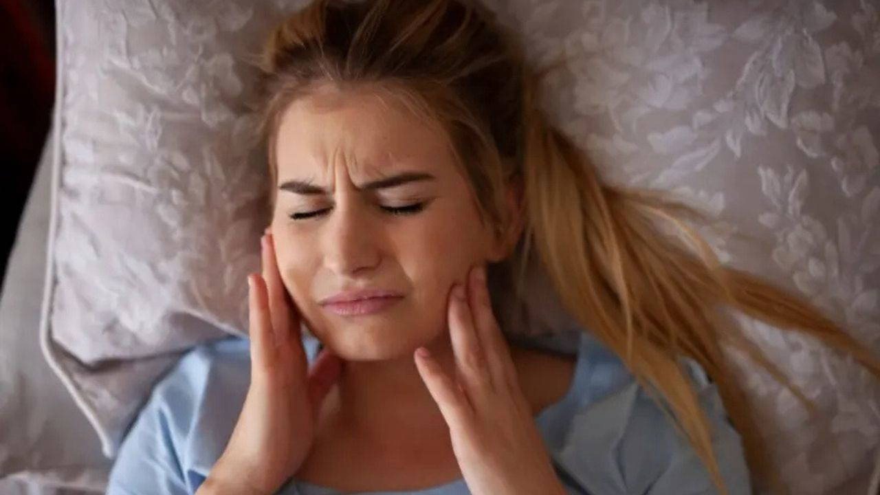Stres Kaynaklı Diş Sıkma Vakaları Artıyor: Bruksizmle Mücadelede Etkili Yöntemler