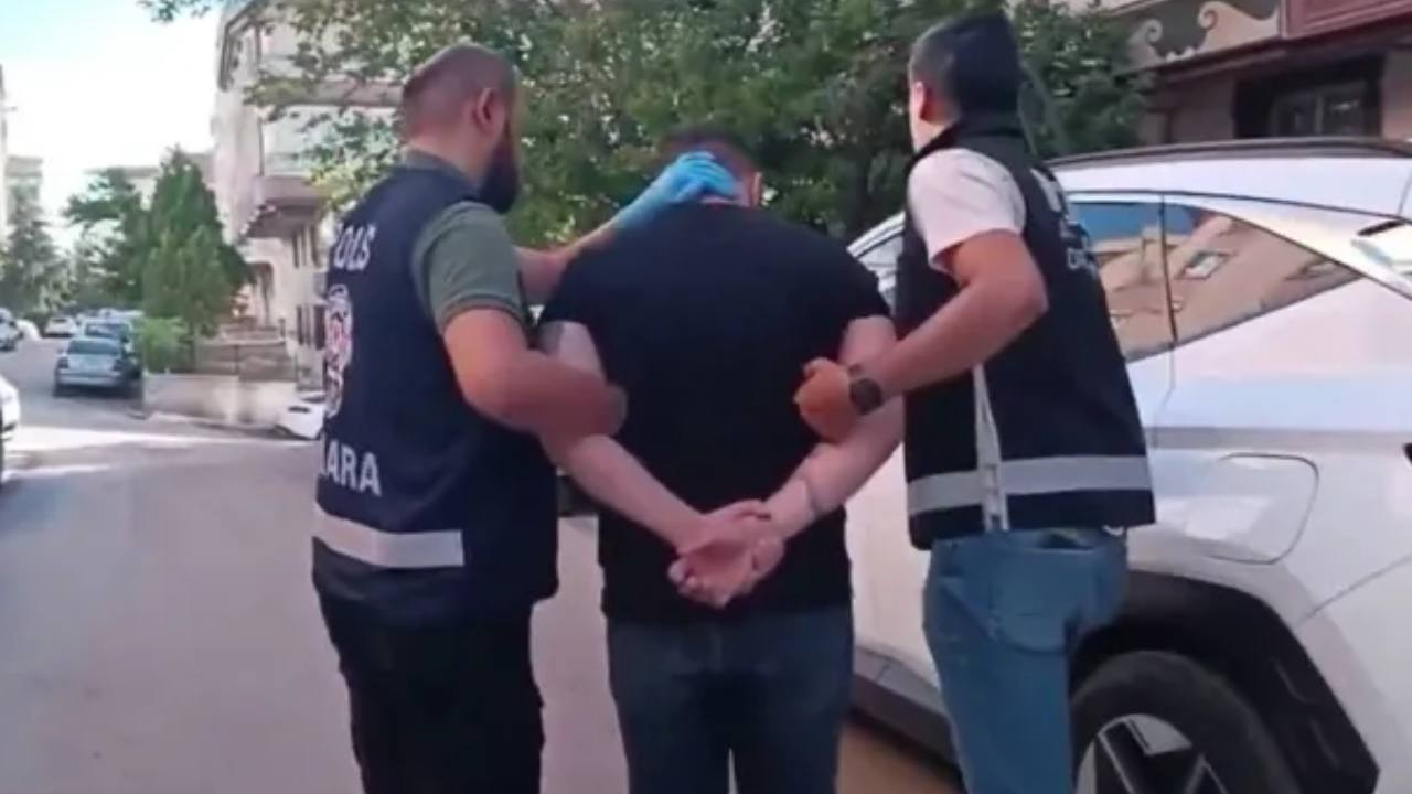 Suç Örgütlerini Övenlere 52 İlde Eş Zamanlı Operasyon: 216 Gözaltı