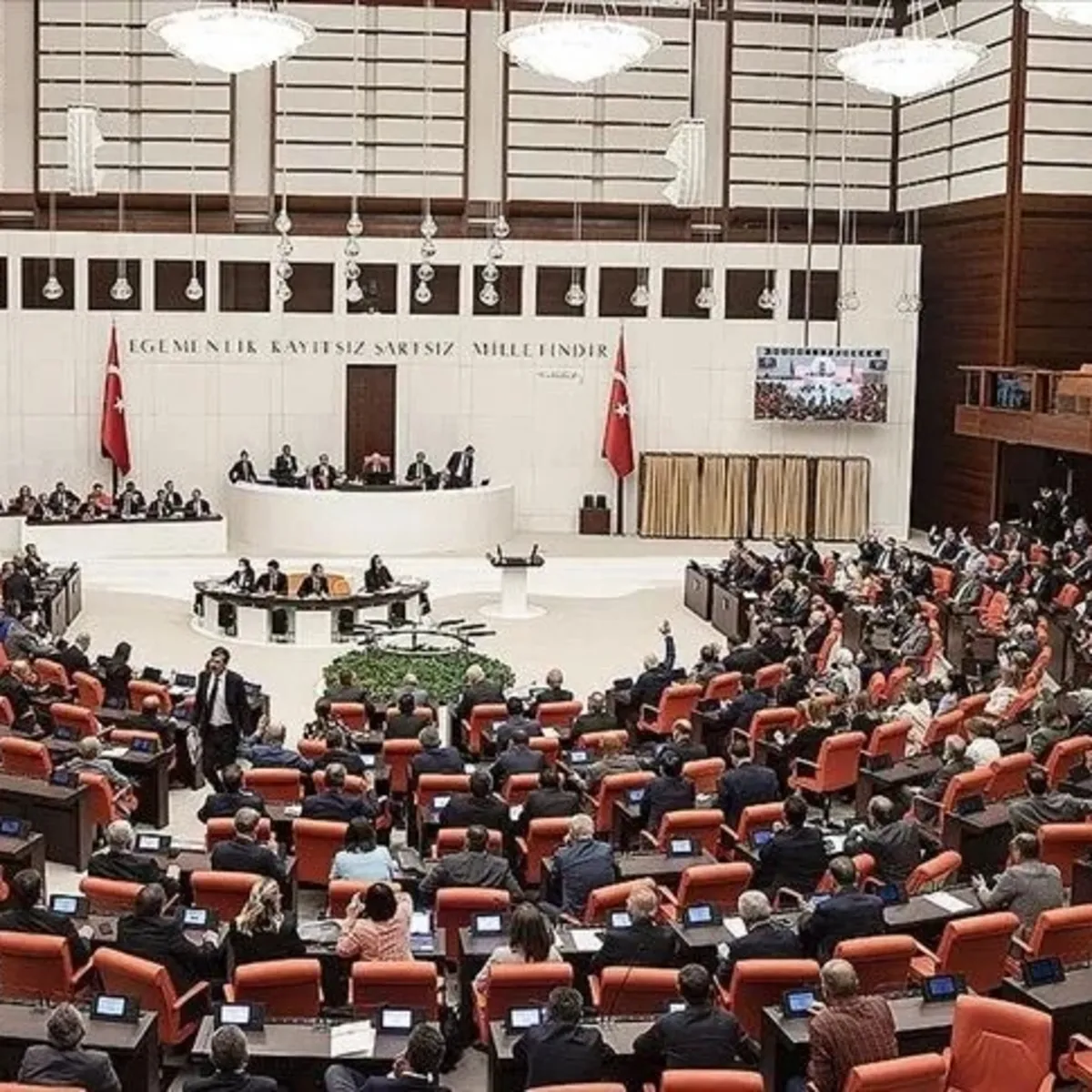 Suça Sürüklenen Çocuk Düzenlemesi: 15-18 Yaş Arasına Müebbet