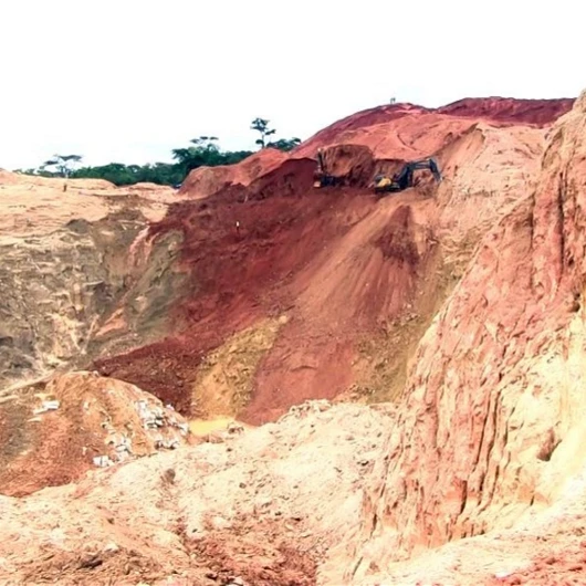 Sudan'da Altın Madeni Göçüğü: 60 Can Kaybı