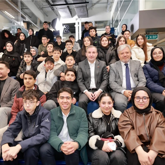Sultanbeyli'den öğrencilere müjde: Üniversiteyi kazananlara 15 bin TL başarı ödülü