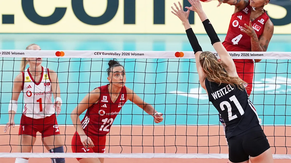 Sultanlar Fırtına Gibi: Türkiye Almanya'yı 3-1 Geçti