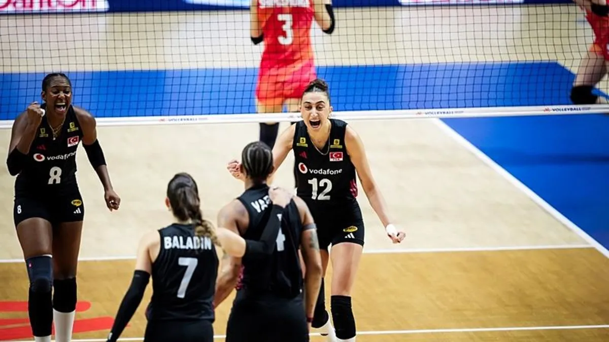Sultanlar Tayland'ı devirdi, Çin finallerine kaldı
