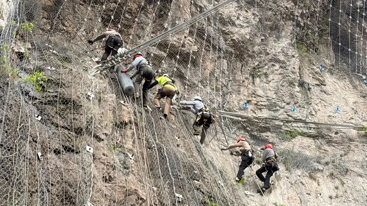 Sümela Manastırı yeniden ziyarete açıldı