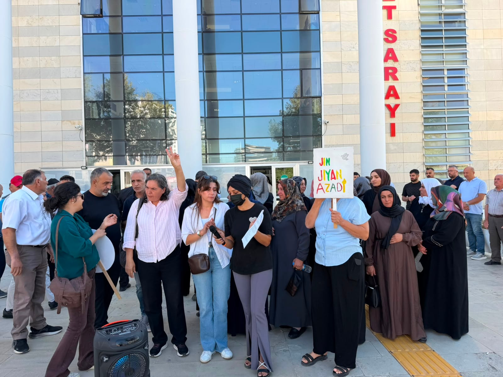 Sümeyye Yıldız Davasında Adliye Karıştı: Tetiği Başka Biri Çekti İddiası