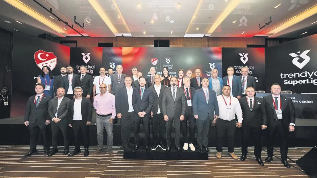 Süper Lig'de 2026-2027 Sezonu Fikstürü Belli Oldu: Derbi Tarihleri Açıklandı