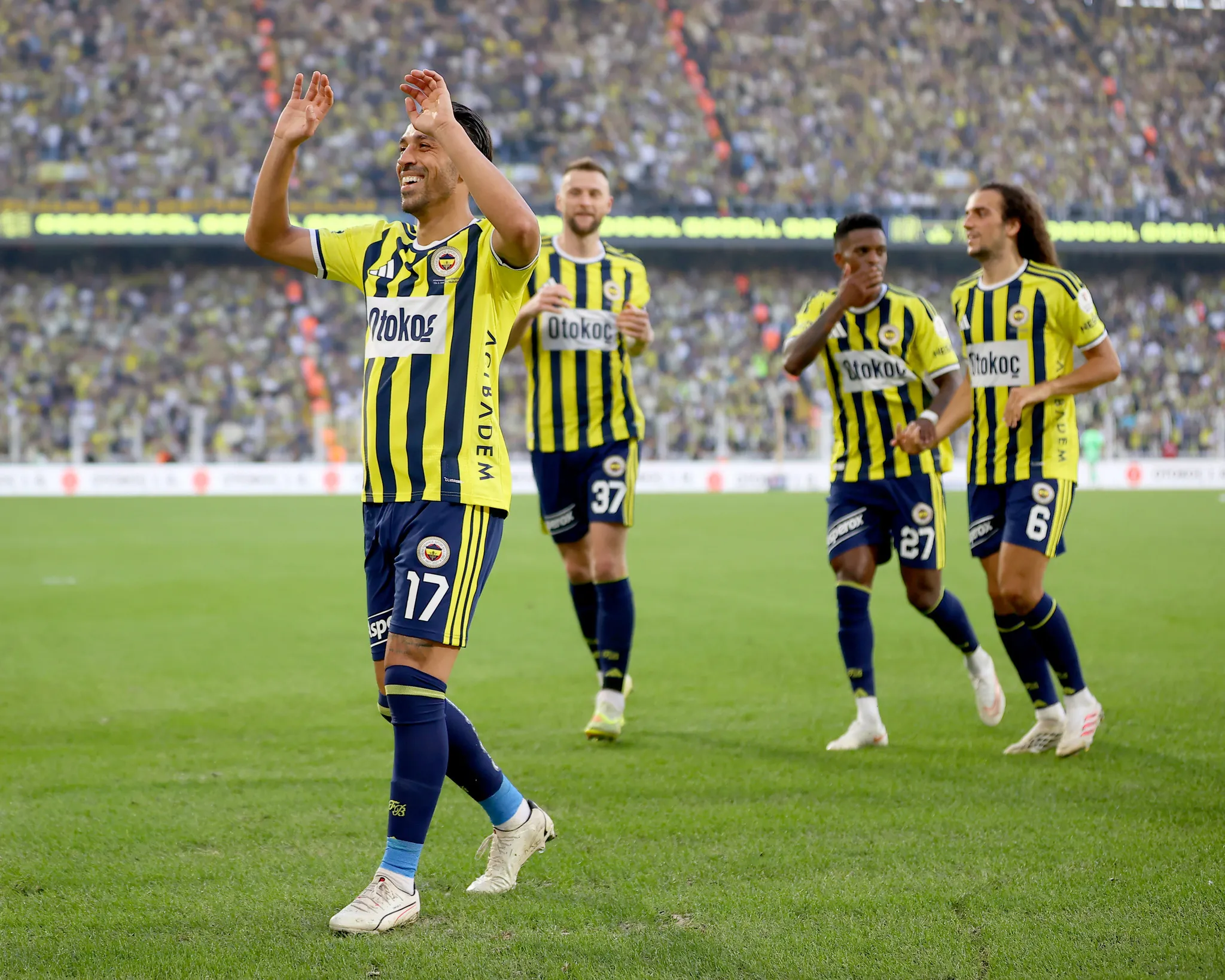 Süper Lig'de 6. Hafta: Amed Sportif Lider, Fenerbahçe Tarih Yazdı