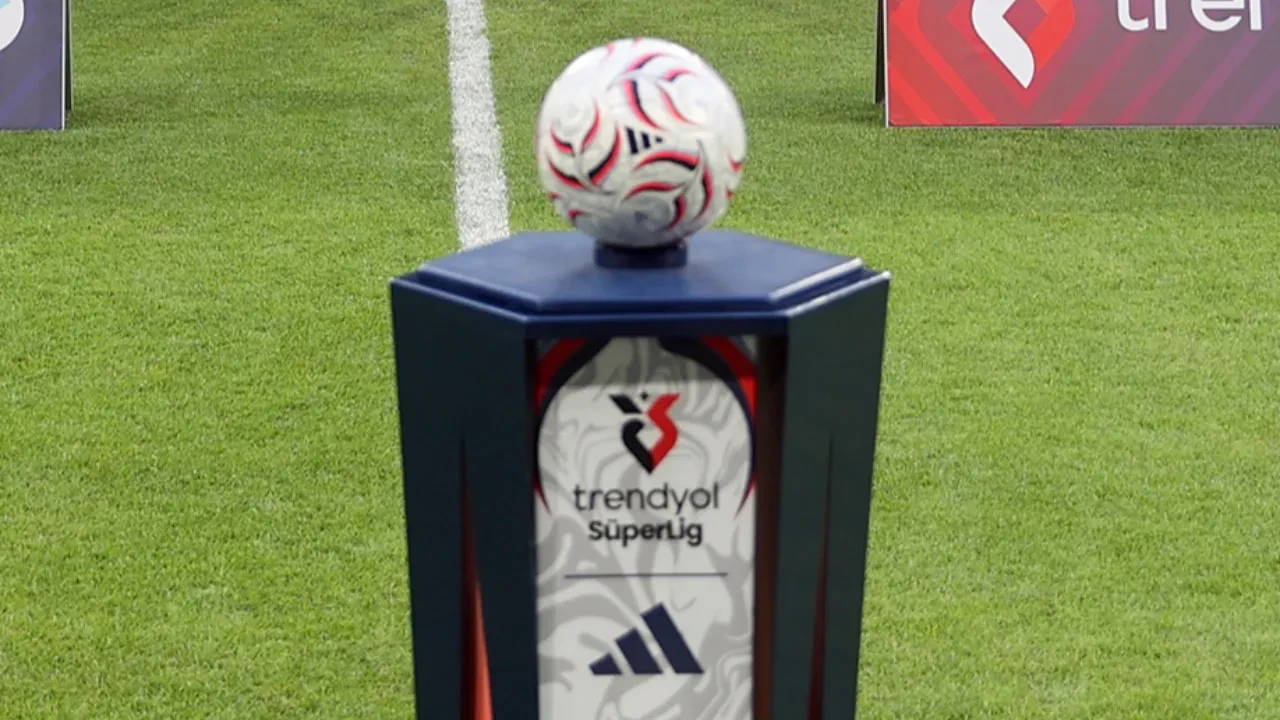 Süper Lig Gol Kralı 2026-2027: Zirve Yarışı Kızıştı