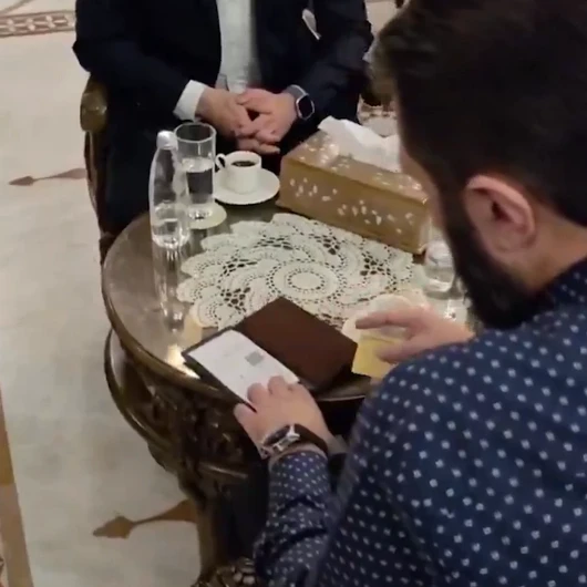 Suriye 15 Yıl Sonra Küresel Finansal Sisteme Döndü: Ahmed Şara'nın Tarihi Anı
