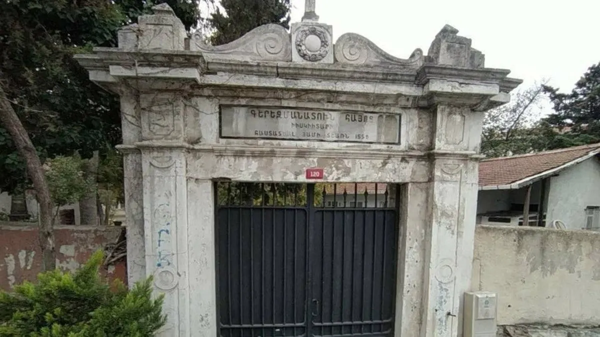 Surp Garabed Mezarlığı'na saldırı: Şüpheli M.K. tutuklama talebiyle mahkemeye sevk edildi