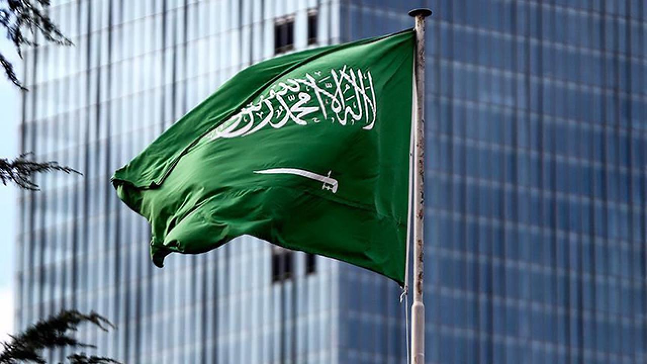Suudi Arabistan'ın güneyinde acil durum alarmı: 4 kent için uyarı