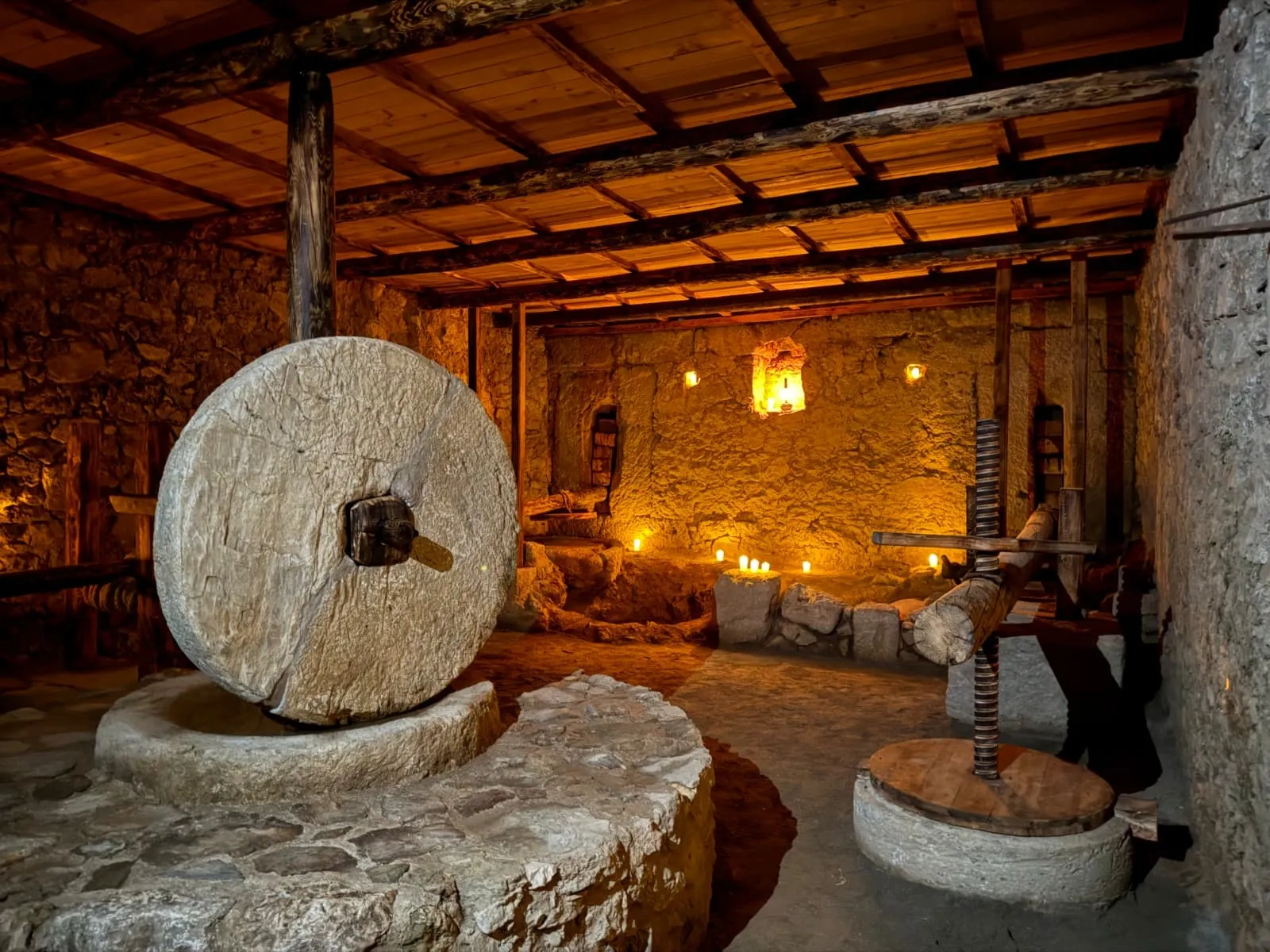 Syedra'da 1500 yıllık zeytinyağı işliği restore edildi