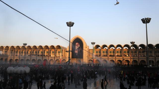 Tahran'da Hamaney İçin Cenaze Töreni Düzenlendi