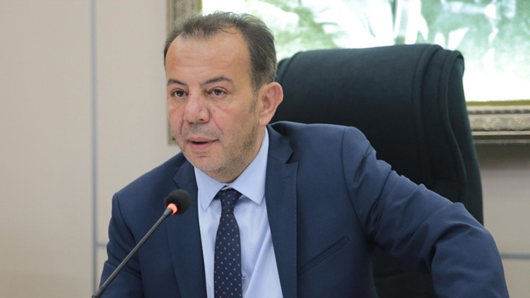 Tanju Özcan CHP'den istifa etti: 'Yargıya güvenim kalmadı
