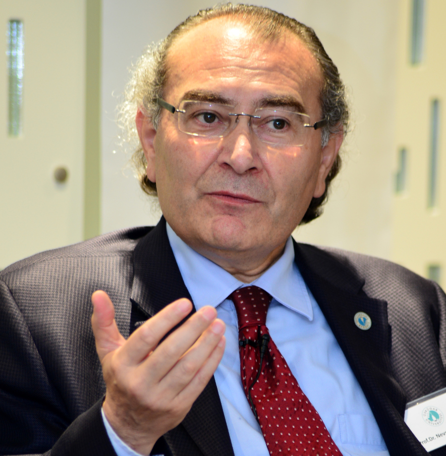 Tarhan: Eşcinsellik genetik değil kültürel bir olgu