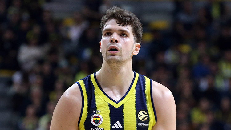 Tarık Biberovic Fenerbahçe'ye veda etti: Hayal etmemiştim
