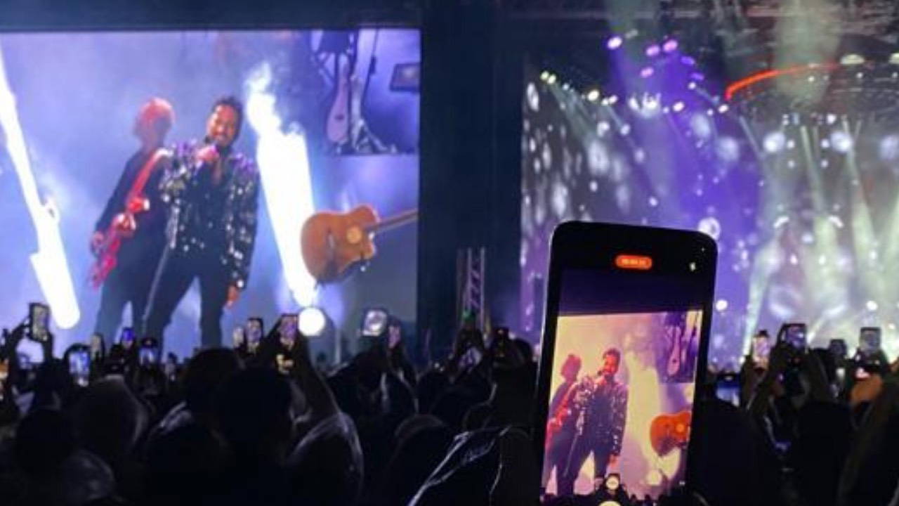 Tarkan Ankara Konseri: Binlerce Hayran Coşkuyla Karşıladı