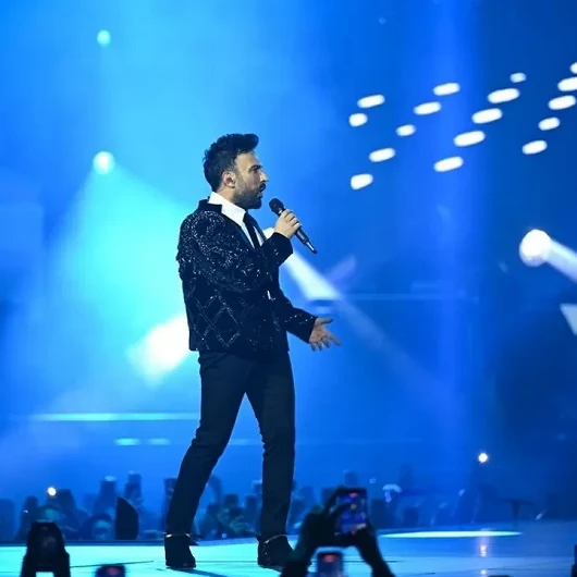 Tarkan'ın Şampanya Konseri: 750 Bin Dolarlık Gece