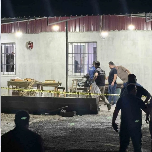 Tarsus'ta Kahvehaneye Uzun Namlulu Silahla Saldırı: 1 Ölü, 4 Yaralı