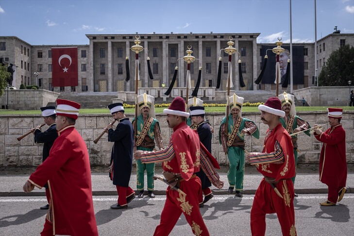 TBMM'de 30 Ağustos Zafer Bayramı Coşkusu