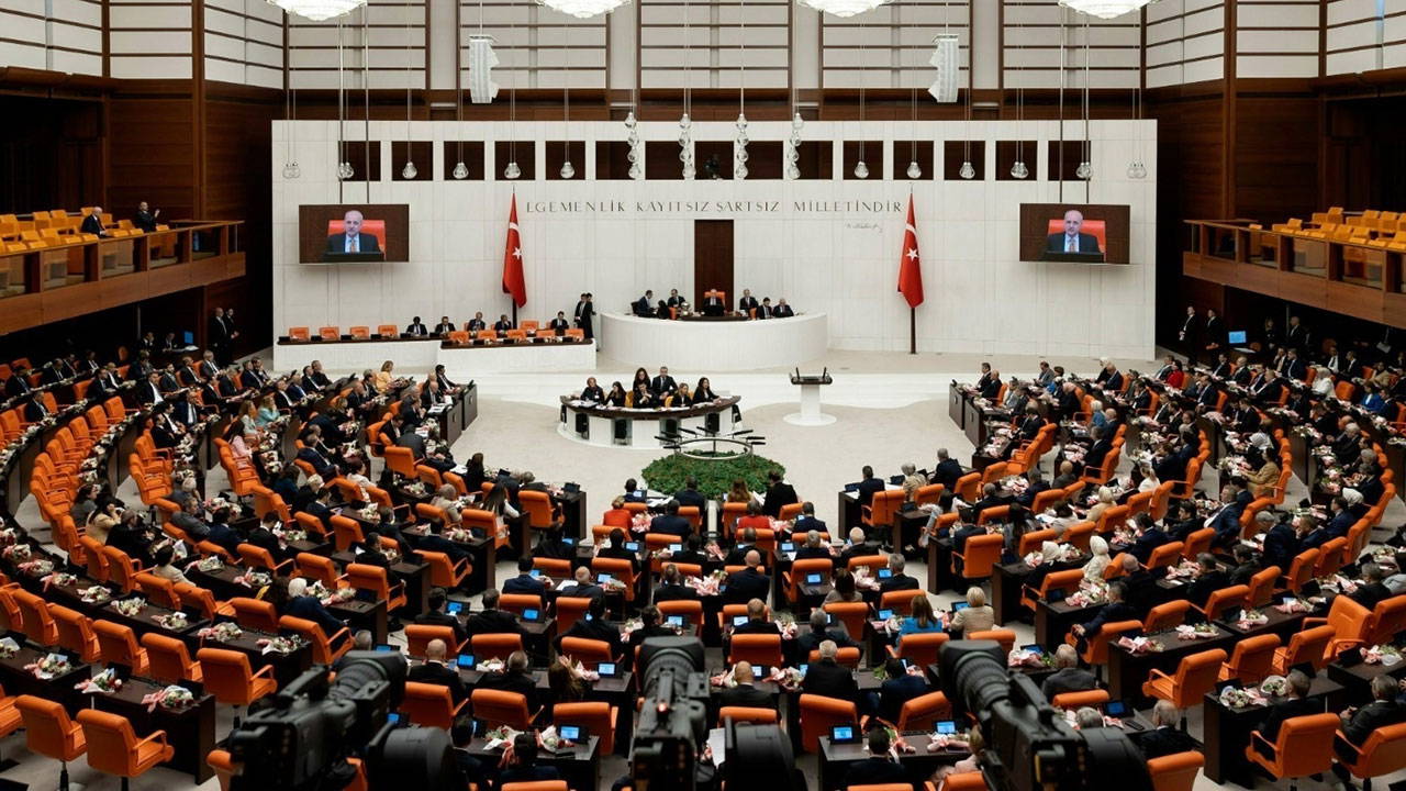 TBMM'de Bu Hafta: Fon Tasfiyesi ve 2027 Bütçe Mesaisi