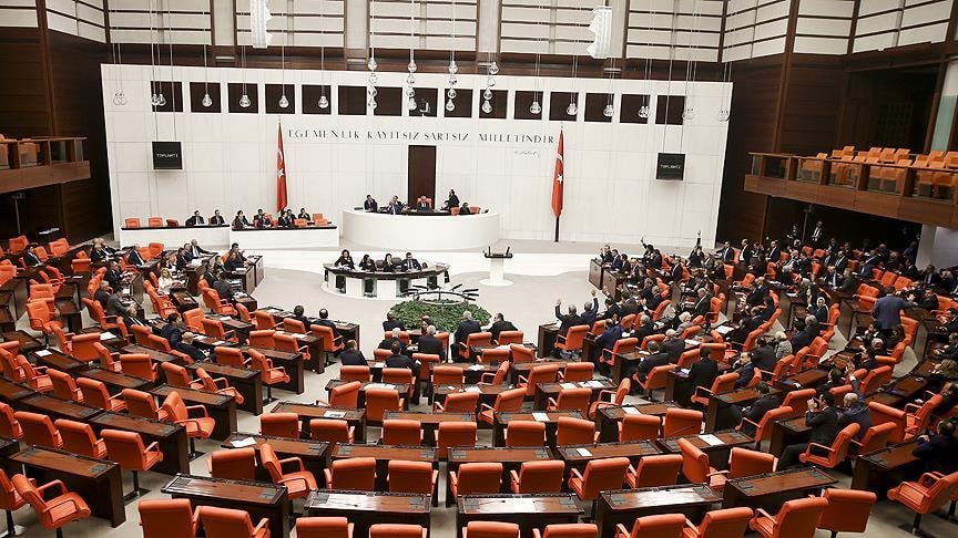 TBMM'de sahte oy skandalı: AK Partili vekil suçüstü yakalandı