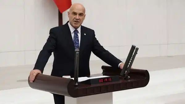 TBMM'de sahte oy skandalı! Turhan Çömez: 76 pusula verildi