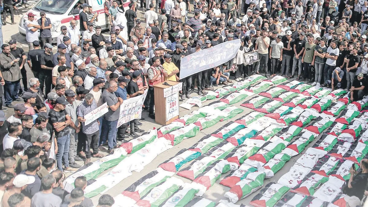 Tek Cenaze Töreni 100 Şehit: Gazze'de Zeytun Katliamı