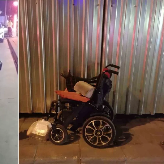Tekerlekli Sandalyedeki Engelli, Otomobil Çarpması Sonucu Hayatını Kaybetti