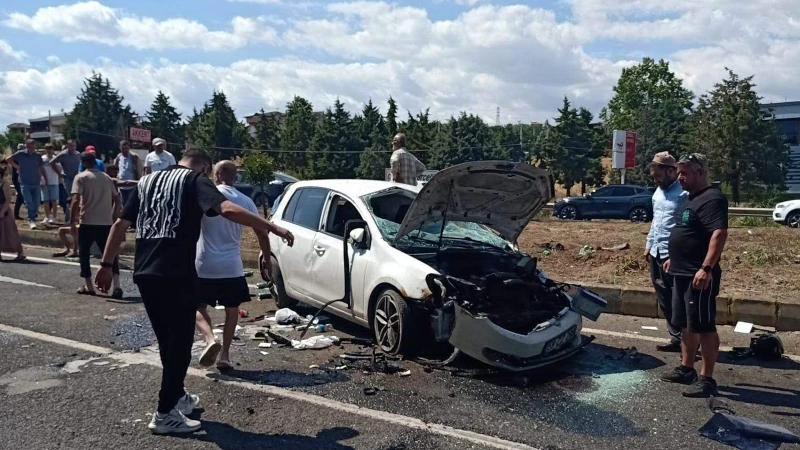 Tekirdağ'da düğün öncesi kaza: Çift yaralandı