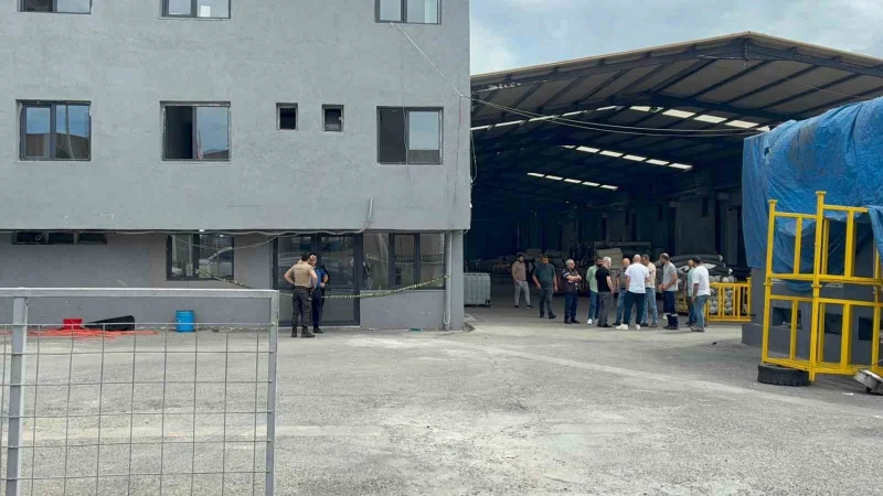 Tekirdağ'da fabrikada alacak verecek kavgası: 1 ölü, 1 yaralı