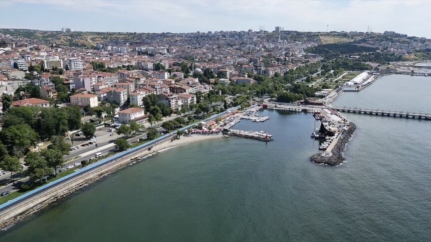 Tekirdağ'ın 10 Mavi Bayraklı Plajı Tatilcilere Güvenli Deniz Sunuyor