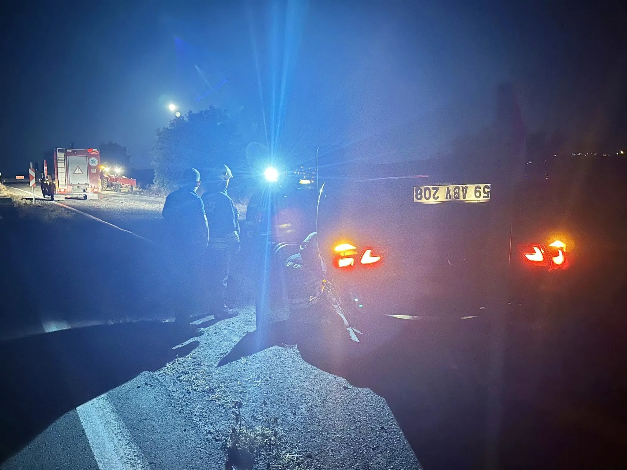 Tekirdağ'da Römorka Çarpan Otomobil Takla Attı: 1 Yaralı
