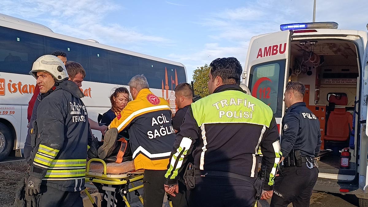 Tekirdağ'da Çocuklu Otomobil Kaçırıldı: 3 Yaralı